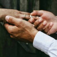 146091-unsplash-matheus-ferrero-wedding-ring-finger